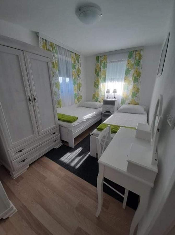 Ruralna Kuca Za Odmor Viktorija Vila Caglin Exterior foto
